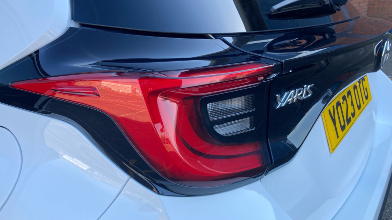 Toyota Yaris 1.5 Hybrid Design 5dr CVT Hybrid Hatchback